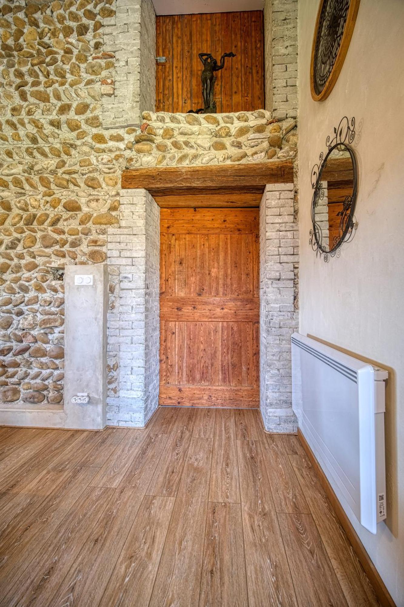 Maison Michonieres - Gite 3 Etoiles - 8 Personnes Miribel  Exteriér fotografie