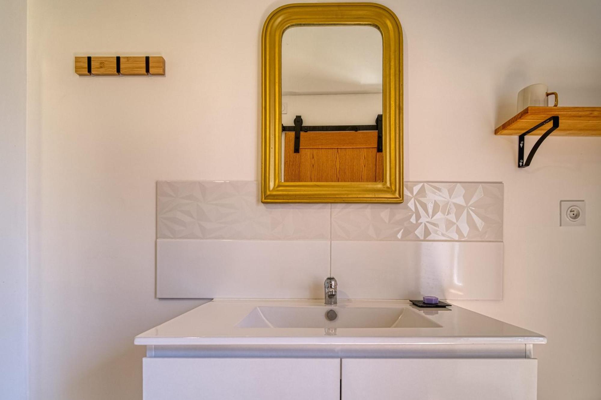 Maison Michonieres - Gite 3 Etoiles - 8 Personnes Miribel  Exteriér fotografie