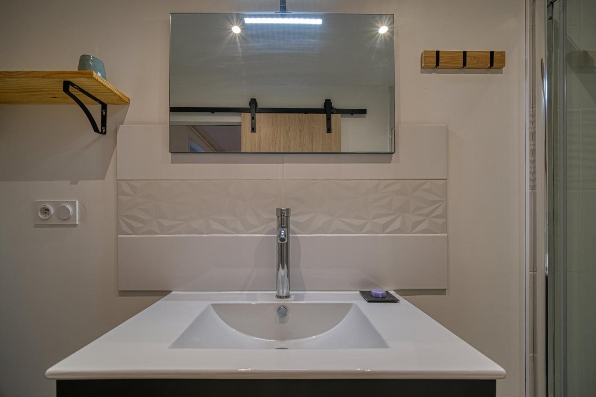 Maison Michonieres - Gite 3 Etoiles - 8 Personnes Miribel  Exteriér fotografie